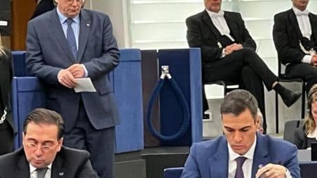 El Gobierno da por perdido su séptimo intento de oficializar el catalán en la UE pese a la carta conjunta de Illa y Pradales