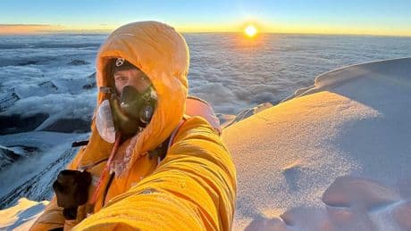 Himalaya-Expedition: Er will in einer Woche auf den Mount Everest. Manche sagen, er spiele mit dem Tod