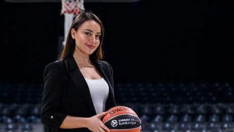 Una mujer dirigirá por primera vez en Brasil un equipo de profesional masculino