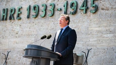 Hitler-Attentat vor 81 Jahren: Sohn von Willy Brandt warnt vor Geschichtsvergessenheit