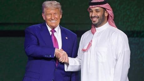Trump anuncia en Riad el levantamiento de sanciones a Siria y acuerdos por 600.000 millones de dólares con Arabia Saudí