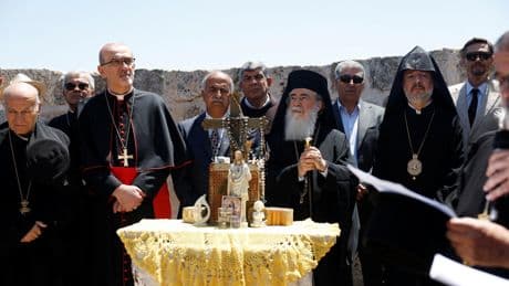 Deux hauts dignitaires catholiques se rendent à Gaza après la frappe israélienne mortelle sur une église