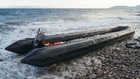 La Grèce envoie sa marine au large de la Libye pour barrer la route aux migrants