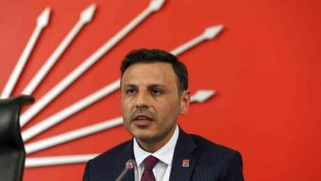 CHP İstanbul İl Başkanı Özgür Çelik: '1 Mayıs'ta anayasal hakkını kullanmak isteyen 372 vatandaşımız gözaltında'