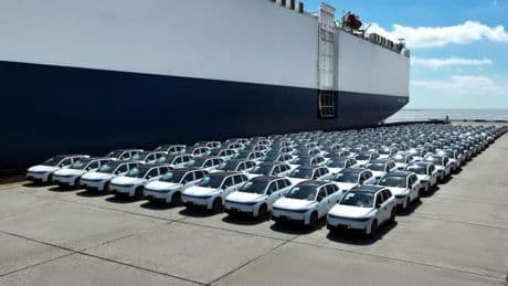 Des voitures électriques avec un générateur à essence: la nouvelle stratégie des constructeurs chinois pour conquérir l'Europe