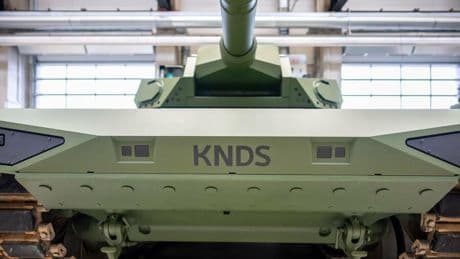 Rüstung : Deutsch-französischer Rüstungskonzern KNDS prüft Börsengang für 2026
