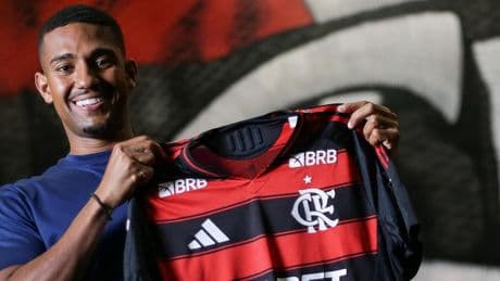 El Flamengo ya luce a Samu Lino