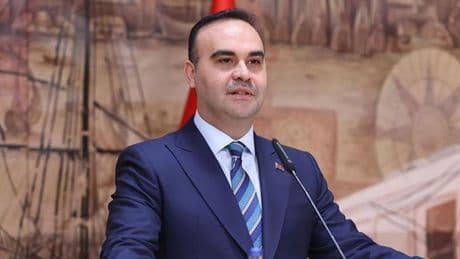 Bakan Kacır: Sanayicilerimiz güçlü üretimi sürdürüyor