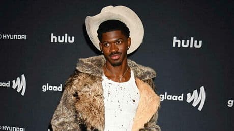 Le rappeur Lil Nas X arrêté en sous-vêtement dans les rues de Los Angeles