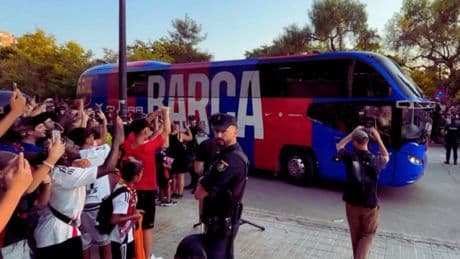Así ha sido la llegada del Barça al Estadio Ciutat de València del Levante