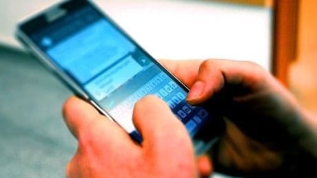 Avrupa Birliği harekete geçti: Telefon mesajlaşmaları devletin elinde olacak