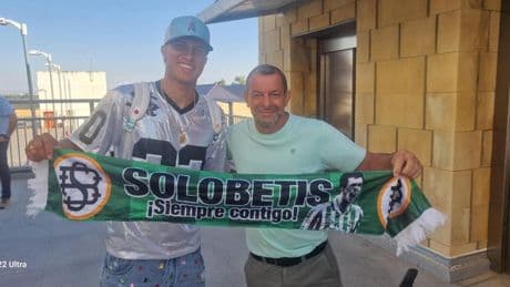 Deossa ya está en Sevilla para firmar hasta 2030 con el Betis