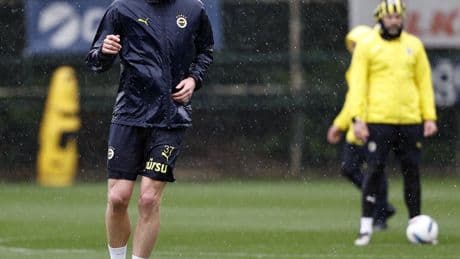 Fenerbahçe, derbinin hazırlıklarını sürdürdü