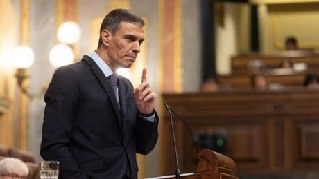 El PP cerca a Sánchez con 21 preguntas en las Cortes sobre el uso de un edificio público como prostíbulo por su suegro