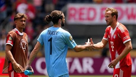 Bayern Münih'ten 10 gol yiyen kaleci Conor Tracey'in asıl mesleği ortaya çıktı!