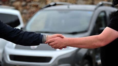 İkinci elde fiyatlar eriyor! Araç almak için doğru zaman mı? Otomobil piyasasında dinamikler değişti