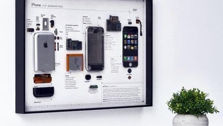Turning Recycling Into Art With Collectible Phones