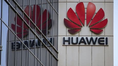 La Comisión Europea insiste en “restringir o excluir” a Huawei de las redes 5G