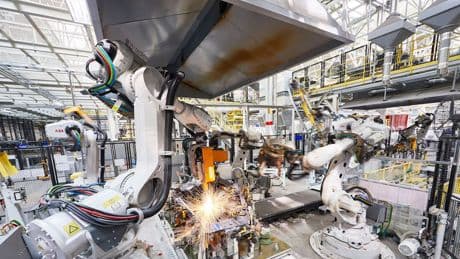 Robot al palo, il mini-rimbalzo non chiude il gap aperto nel 2024
