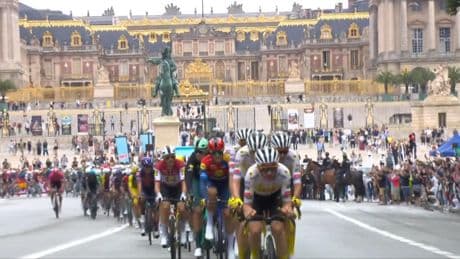 Tour de France : Versailles, théâtre d’un passage royal (en vidéo)