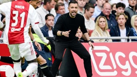 Fußball in den Niederlanden: Ajax-Trainer Farioli tritt nach verspielter Meisterschaft zurück
