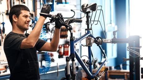 Amazon-Schnäppchen: Fahrrad-Montageständer von Monzana für nur 50 Euro