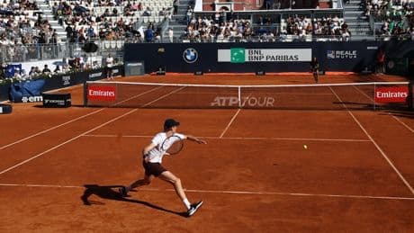 Sinner batte Navone? Ecco il parere dei bookie. Berrettini...