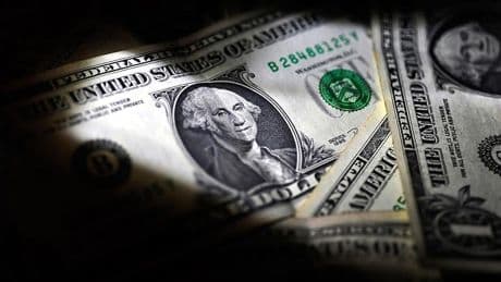 Para kazanmaya çalışanların cebinden paraları alındı: Dün gece dolarda neler yaşandı?