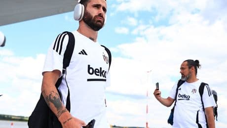 Beşiktaş, Shakhtar maçı için Polonya'ya gitti!