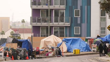 Democrats and advocates criticize Trump's executive order on homelessness
