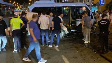 Rize’de trafik kazası: 10 yaralı