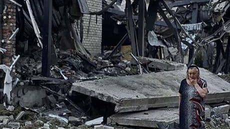 Rusya'dan Ukrayna'ya saldırı: Maaş kuyruğundaki sivilleri hedef aldılar!