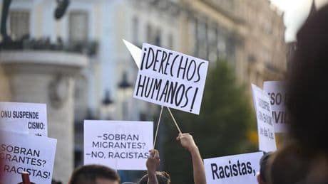 Un octogenario 'ajusta la hora' al agresor que convulsionó Torre Pacheco