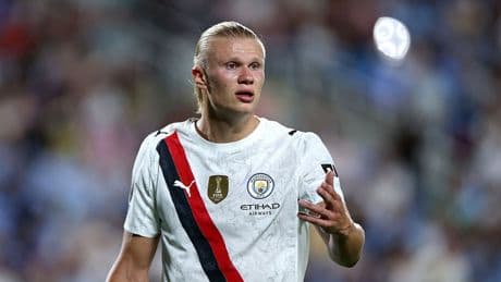 Man City sign record-breaking £1bn kit deal extension with Puma