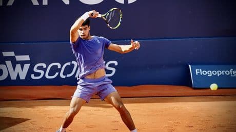 Carlos Alcaraz - Arthur Fils, en vivo: Semifinales del Trofeo Conde de Godó, en directo