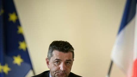 "Sextape" à Saint-Etienne: le maire sera jugé pour chantage en septembre