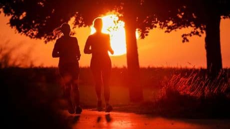 Wetter: Der Regen hält sich - Erst ab Mittwoch "reichlich Sonne"