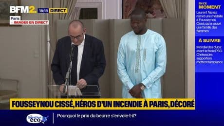 Incendie à Paris: le préfet de police de Paris Laurent Nuñez décore Fousseynou Cissé