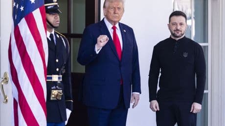 El Kremlin descarta una cumbre en breve entre Putin, Trump y Zelenski para negociar la paz en Ucrania