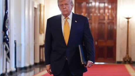 Weißes Haus gegen Zeitung: Nach Epstein-Artikel: US-Zeitung darf nicht auf Trump-Reise