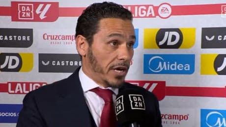 Las peñas del Sevilla declaran "persona non grata" al presidente Del Nido Carrasco
