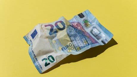 Teuer, aber leistet wenig: Diese Versicherung lässt viele Kunden im Stich