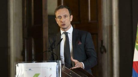 Friuli Venezia Giulia, la crisi della giunta: Fedriga: «Il terzo mandato non c?entra». Dopo il Cdm la maggioranza lo impugna, ma la Lega è contraria