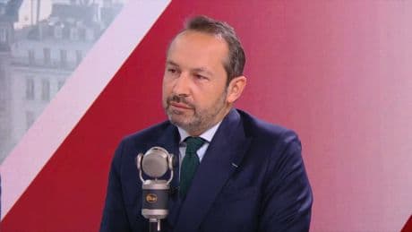 Référendum sur le budget: Chenu estime que Bayrou "cherche à durer plus qu'à changer les choses"
