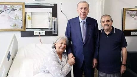 Erdoğan'dan açılışını yaptığı hastanedeki hastalara sürpriz ziyaret