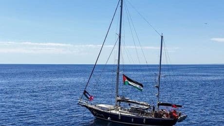 Tel Aviv abordará el barco de la Flotilla si sigue rumbo a Gaza