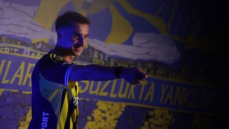 Kerem Aktürkoğlu resmen Fenerbahçe'de! Neden 'şerefli kulüp' dediğini açıkladı