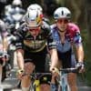 Live Tour | Snel spektakel in zwaarste etappe van dit jaar, Arensman in kopgroep