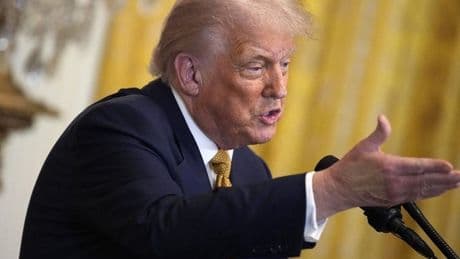 Trump se encuentra con sus fantasmas en Escocia