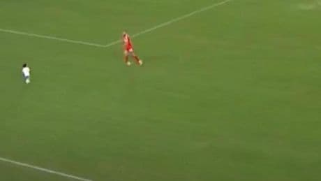 MLS'te sahaya bebek girdi!